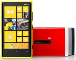 Nokia объявила стоимость смартфонов Lumia 920 и 820 в России, Германии и Италии