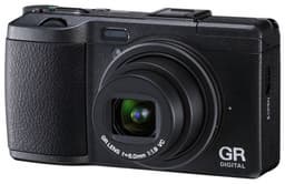 В конце апреля ожидается анонс компактной камеры Ricoh Digital GR формата APS-C