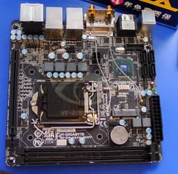 Системные платы Gigabyte Z87N-WIFI и Intel DZ87KL-75K: подробности