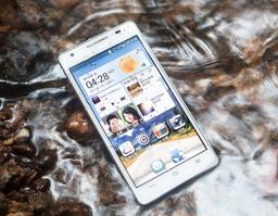 Смартфон Huawei Honor 3 представлен официально