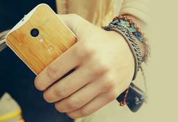 Видеоролик, подготовленный Motorola, дает представление о возможностях индивидуального оформления смартфона Moto X