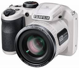 В камерах Fujifilm S4600, S4700 и S4800 используется датчик типа CCD