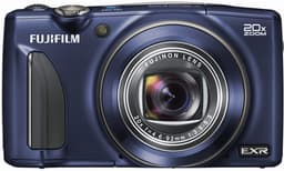По данным Fujifilm, камера FinePix F900EXR фокусируется быстрее всех в мире — за 0,05 с