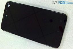ZTE готовит смартфон U956 — бюджетную модель с пятидюймовым дисплеем и четырехъядерным CPU