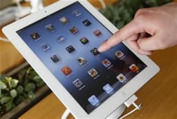 Sharp пришлось почти прекратить выпуск дисплеев для iPad из-за падения спроса