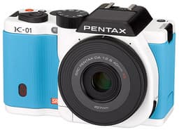 Камера Pentax K-01 «восстала из мертвых» в бело-синем оформлении