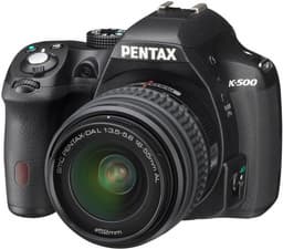Зеркальная камера Pentax K-500 — немного упрощенный вариант модели Pentax K-50