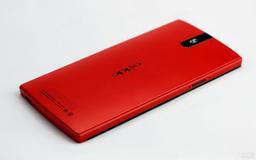 Вскоре в продаже появится смартфон Oppo Find 5 в красном цветовом оформлении