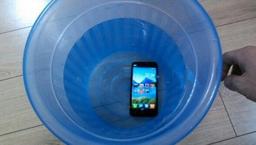 Смартфон Xiaomi Mi-3 не будет бояться воды