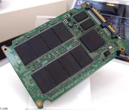 Plextor готовит к выпуску SSD, в которых используется флэш-память типа TLC NAND