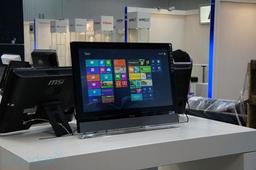 MSI характеризует моноблочный компьютер AG2712 как игровой