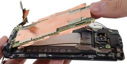 Специалисты iFixit поставили смартфону HTC One один балл из десяти