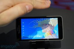 Qualcomm продемонстрировала дисплеи Mirasol с плотность пикселей 577 на дюйм