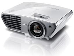 Ассортимент BenQ пополнился проектором W1300
