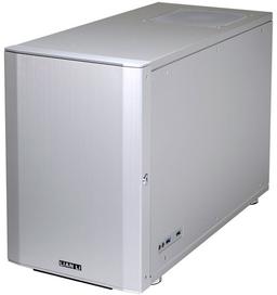 Компьютерный корпус Lian Li PC-Q35 объемом чуть более 29 литров поддерживает установку 7 накопителей