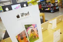 Выход новых моделей планшетов Apple iPad ударит по дорогим моделям конкурентов