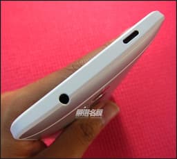 Фотогалерея дня: рассказ о смартфоне HTC One Max в 14 снимках