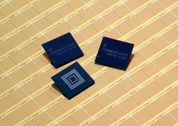 Toshiba приступает к выпуску модулей флэш-памяти NAND по 19-нанометровому техпроцессу второго поколения