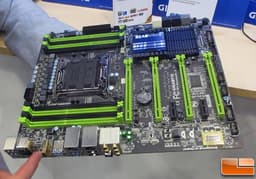 Системная плата Gigabyte G1.Assassin 3 рассчитана на процессоры в исполнении LGA 2011