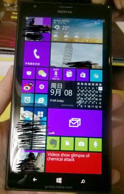 Планшетофон Nokia Lumia 1520 снова позирует на «шпионском» фото