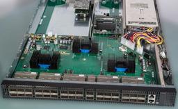 PLX показала использование PCIe для соединения серверов в стойке