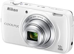 Компактная камера Nikon Coolpix S810c работает под управлением ОС Android 4.2.2 Jelly Bean, поддерживает Wi-Fi и GPS
