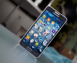 Оказывается, смартфоны Samsung Galaxy Alpha и Galaxy Note 4 используют ещё неанонсированное стекло Gorilla Glass 4