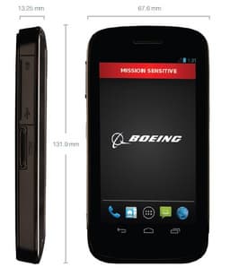 Смартфон Boeing Black получил два дополнительных порта для подключения различных модулей и периферийных устройств