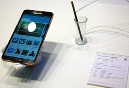 Для демонстрации LTE Advanced Category 6 специалисты Qualcomm модифицировали смартфон Samsung Galaxy Note 3 