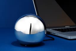 LaCie's Sphère: сферический <del>конь в вакууме</del> жесткий диск за $490