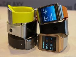 Часы Samsung Galaxy Gear 2 получат гибкий экран AMOLED