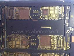 Появилось фото основной платы смартфона Apple iPhone 6; смартфон будет поддерживать NFC
