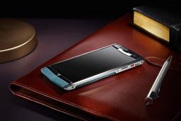 Vertu намерена выпустить «недорогой» смартфон и присматривается к сегменту «умной» носимой электроники
