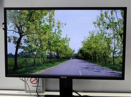Монитор Asus PB279Q располагает 27-дюймовой панелью разрешением Ultra HD