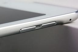 Фото дня: планшет Apple iPad Air 2
