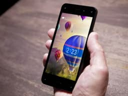 Amazon рассчитывает продать всего 2-3 млн смартфонов Fire Phone к концу текущего года