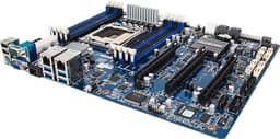 Системная плата Gigabyte GA-6PXSVT с одним процессорным гнездом оснащена портом 10GbE