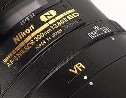 Nikon получит от Sigma компенсацию за нарушение патента на технологию стабилизации изображения