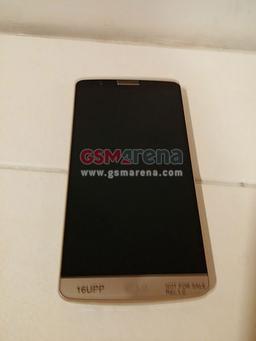 Появились изображения золотистого смартфона LG G3