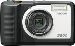 Ricoh G800 — компактная камера, которая «в воде не тонет и в огне не горит»