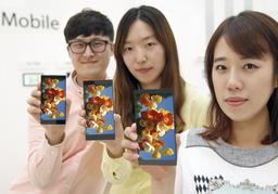 LG представила дисплей QHD диагональю 5,5 дюйма, который станет основой смартфона G4