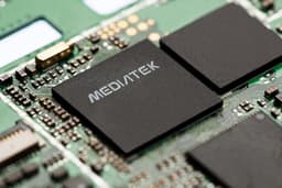 Чистая прибыль MediaTek в годовом выражении упала почти в два раза