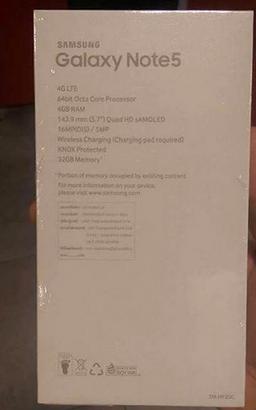 Основные характеристики смартфона Samsung Galaxy Note 5 перечислены на его коробке