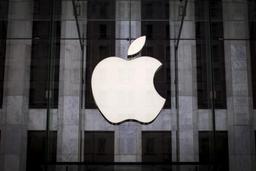 Apple наняла на работу Карлсона и еще шесть специалистов по разработке автономных электромобилей