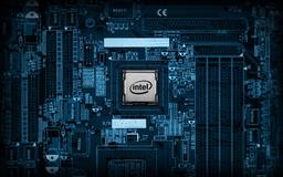 В ближайшее время Intel расширит линейки платформ Atom для мобильных устройств и выпустит микроконтроллеры Quark