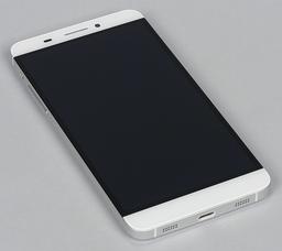 Всего за три месяца компании LeTV удалось реализовать 1 млн своих смартфонов