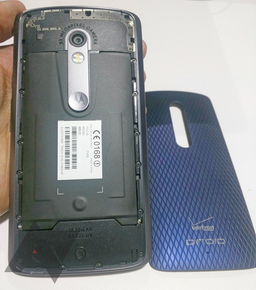Смартфон Motorola Droid Maxx 2 может оказаться переименованной версией модели Moto X Play