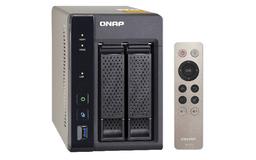В серию QNAP TS-x53A вошли сетевые хранилища с числом отсеков от двух до восьми