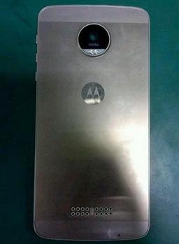 Фото дня: смартфон Moto X четвертого поколения