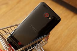 Смартфон HTC Butterfly 3 могут оснастить дисплеем диагональю 5,2 дюйма разрешением 2560 х 1440 точек